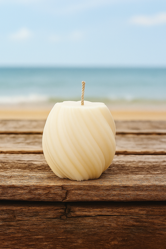 Elegant White Swirl Candle