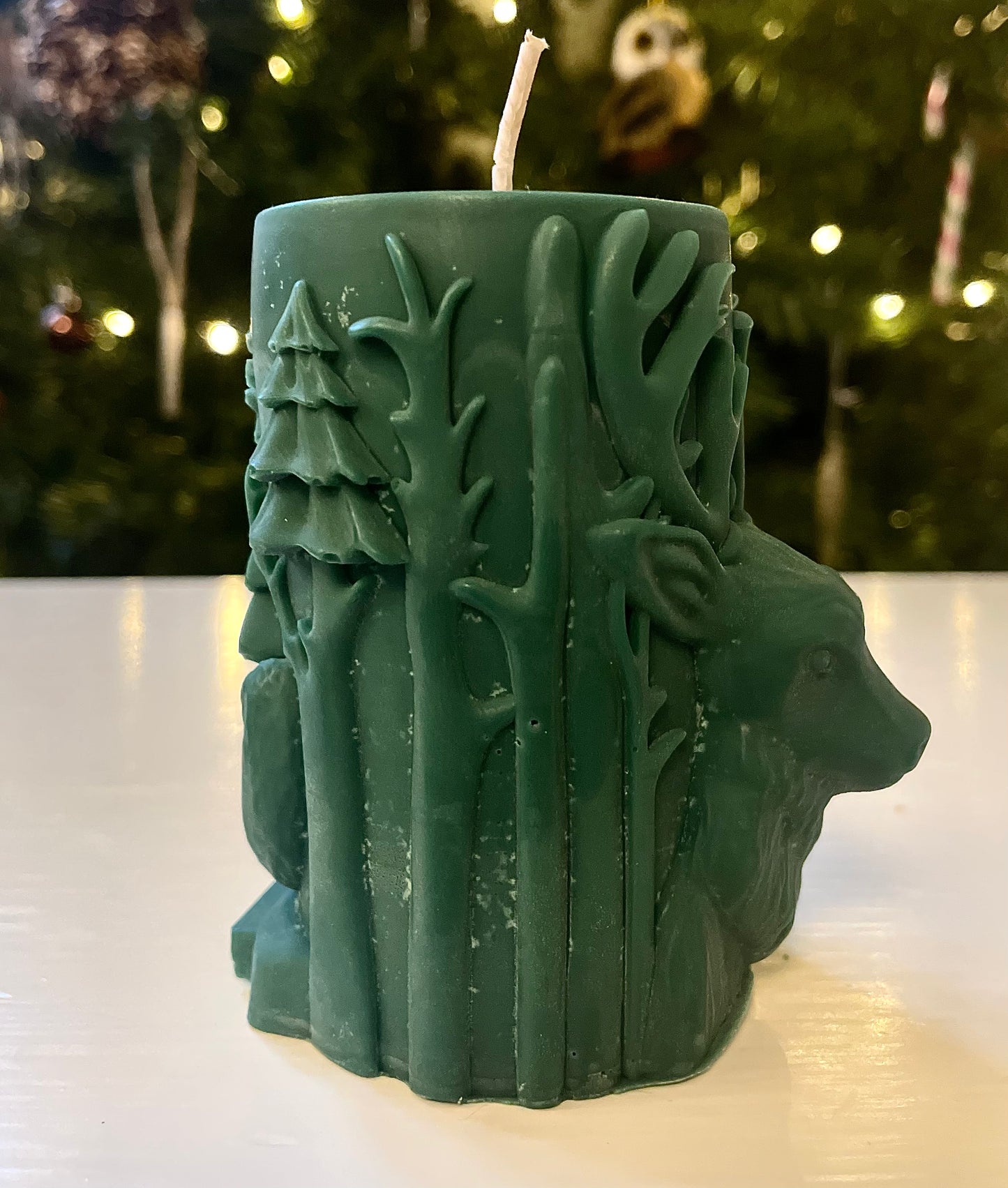 Green Reindeer Pillar
