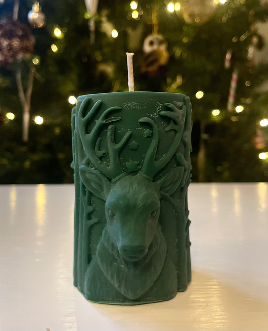 Green Reindeer Pillar